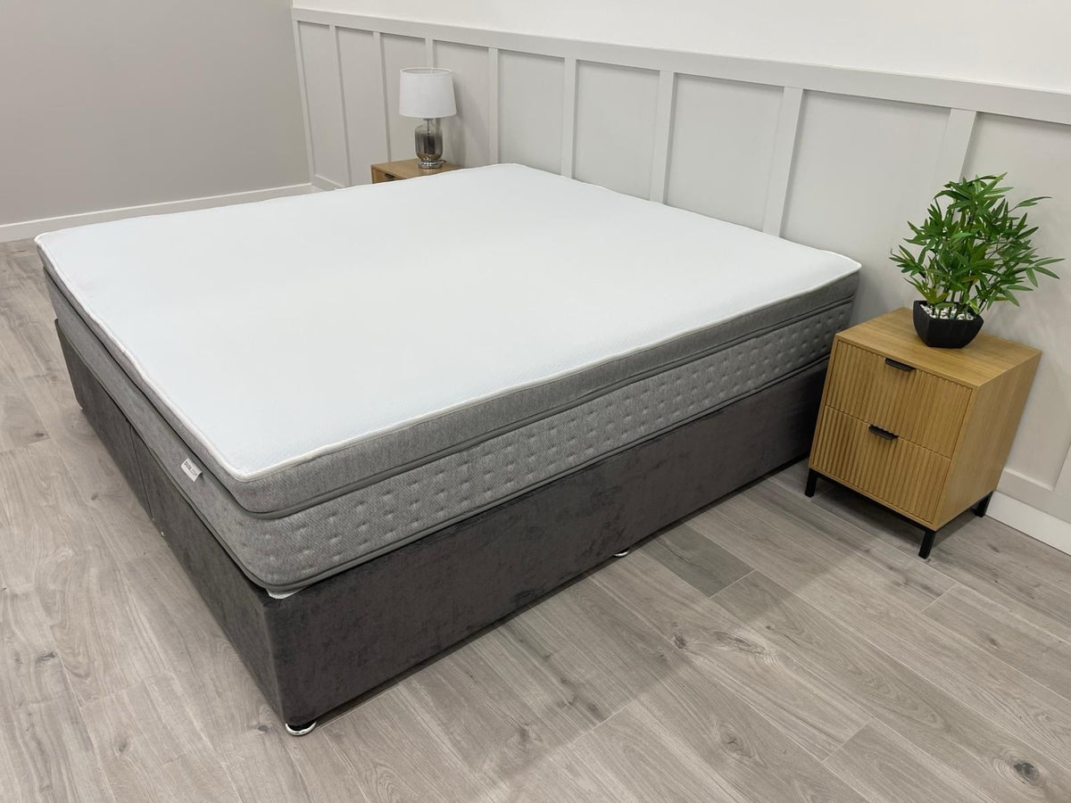 Dusk 4000 Pocket Hybrid 6FT Superking Mattress RRP £899