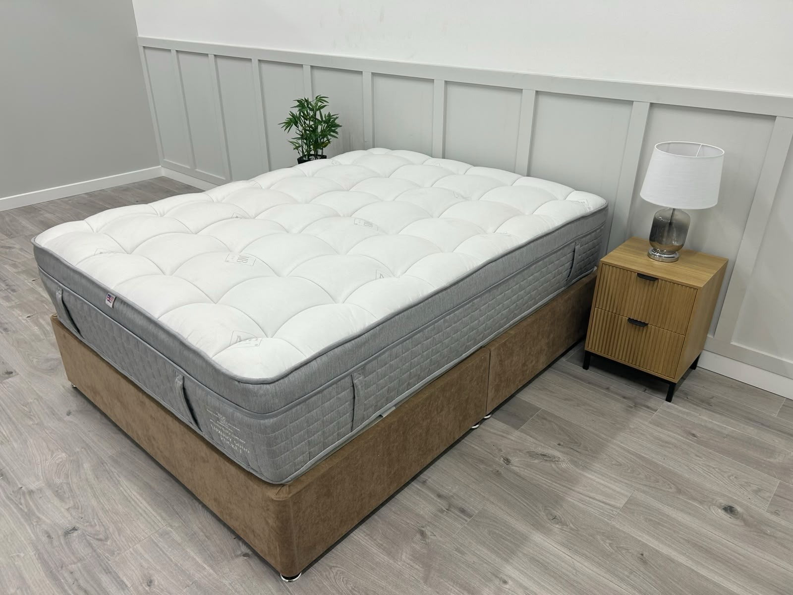 Millbrook Luxury 5000 Pocket Medium 5FT Kingsize Mattress RRP £2195