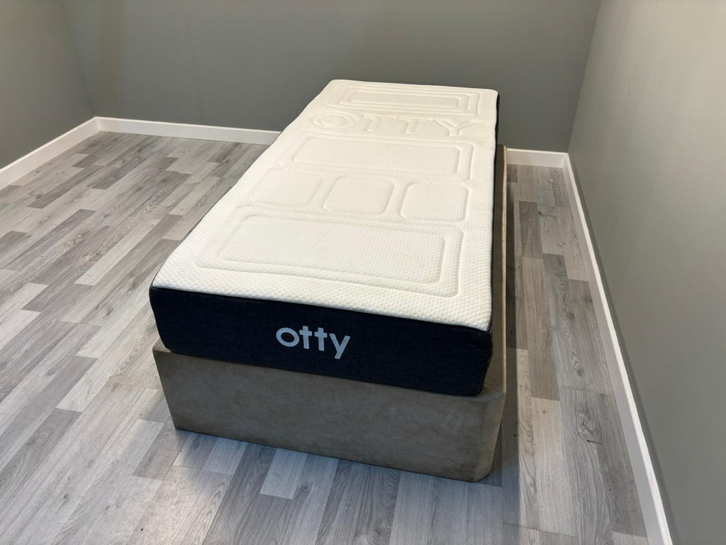 OTTY Original Hybrid Mattress 3FT Single RRP £479 Medium Firm