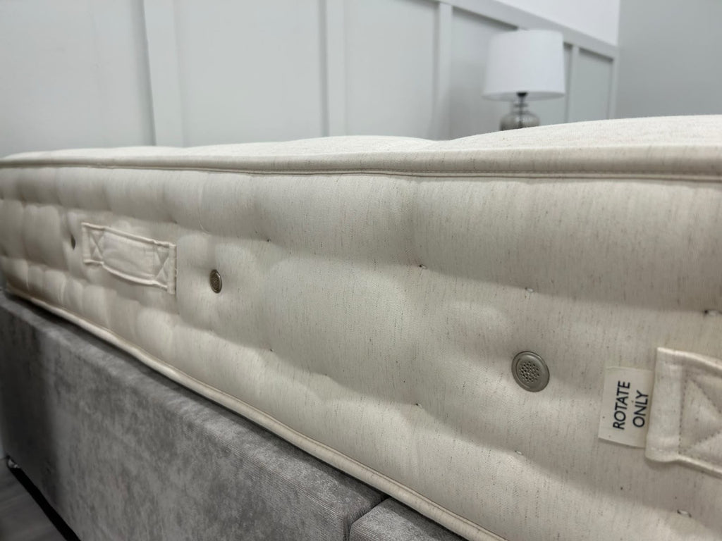 Hypnos Luxury Firm 01 Mattress 4FT 6 Double  RRP £1895