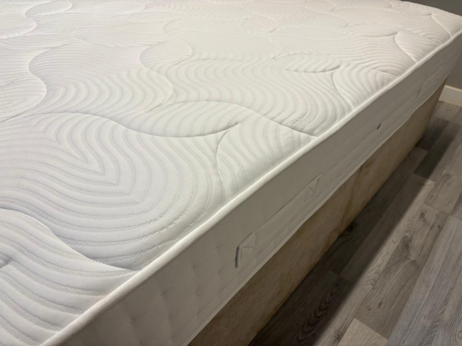 Sleep Story Highgrove Firm Gel 6FT Superking Mattress - RRP £899 - Home Furniture Interiors