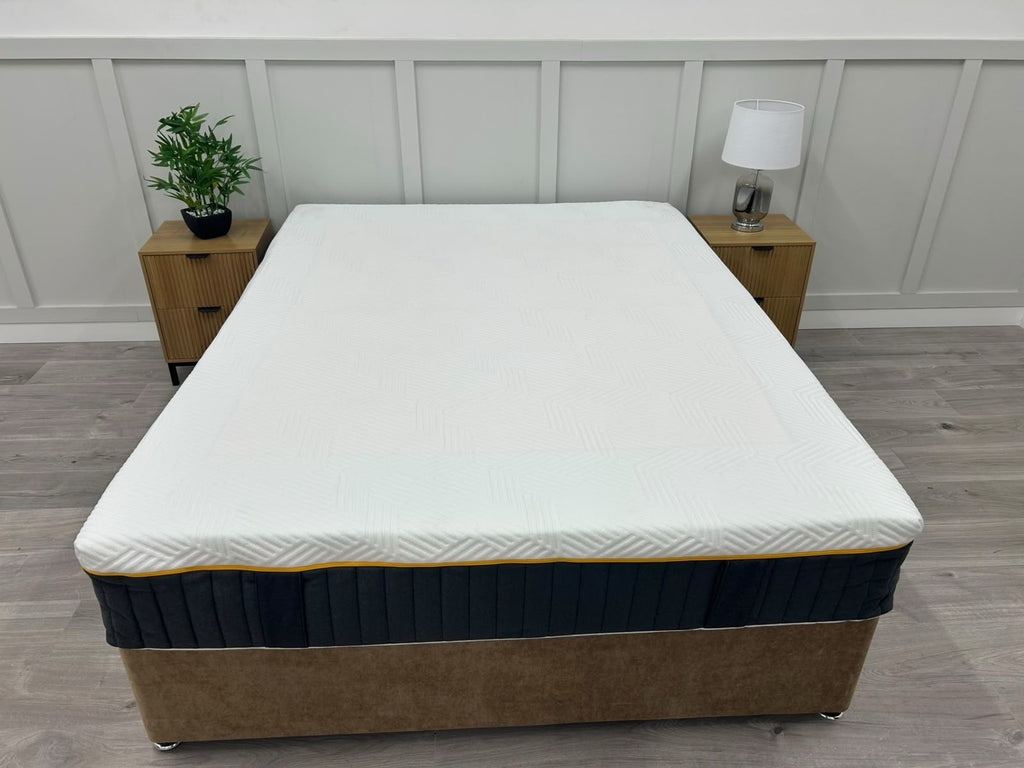 Emma Hybrid Airgrid 5FT Kingsize  Mattress RRP £1149 Medium / Soft