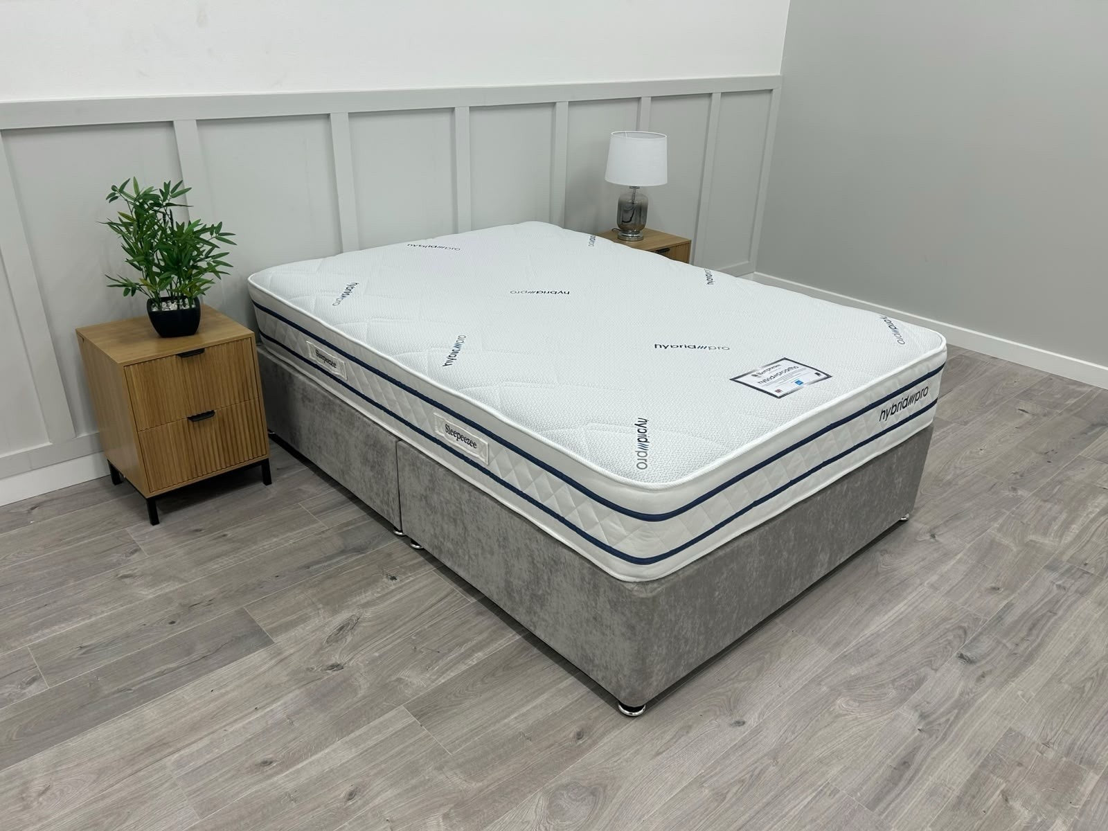 Sleepeezee Hybrid Pro 2800 Ortho Mattress 4fT 6 Double RRP £1299