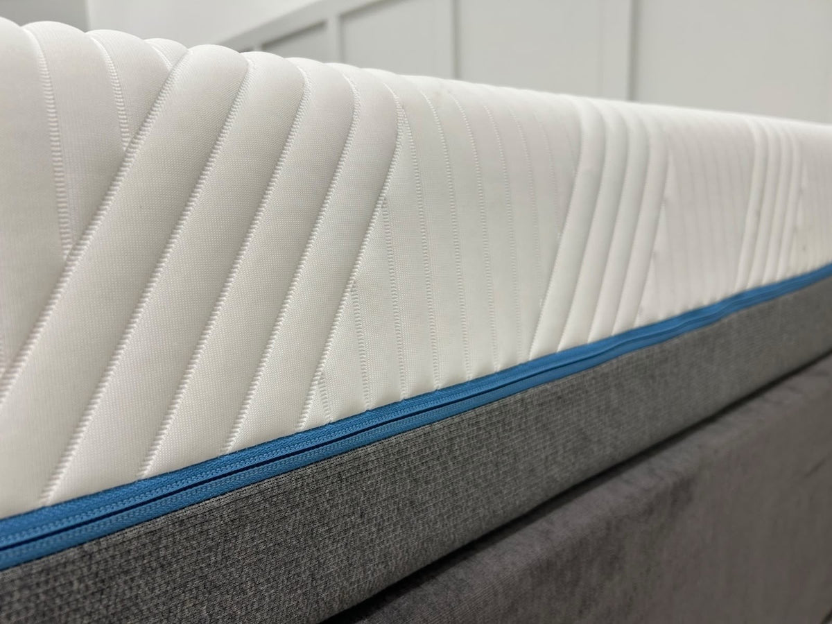 Tempur Cloud Elite 6FT Superking Mattress RRP £2499 Soft