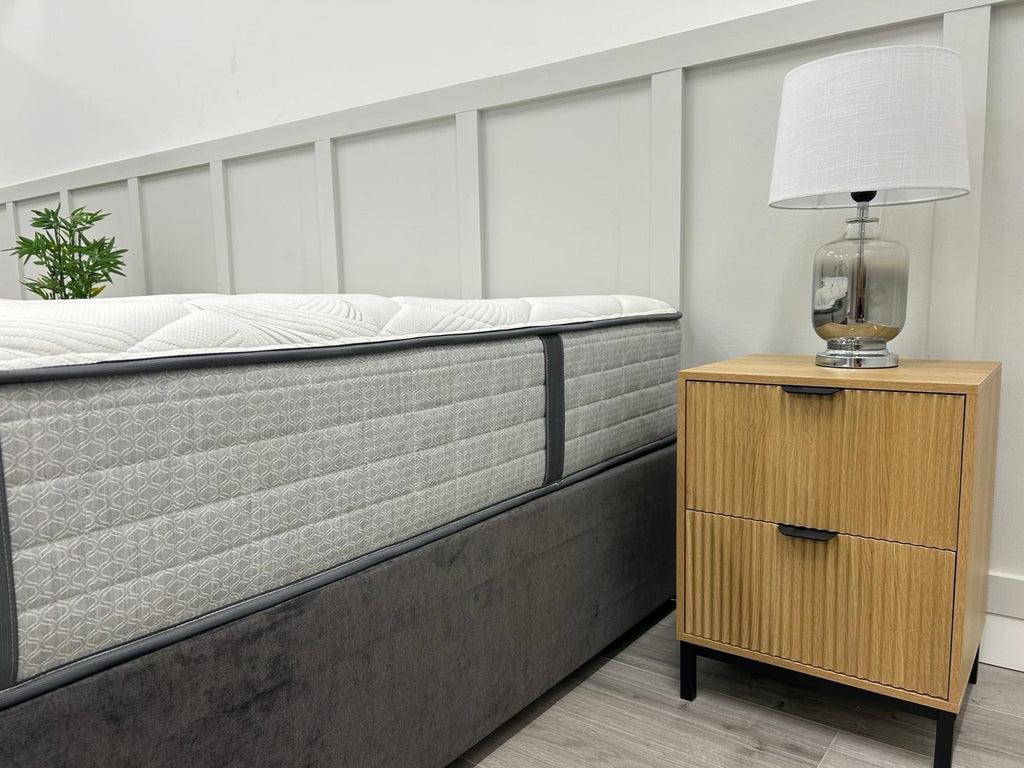 Sealy Posturepedic Elevate Blackwood Mattress  6FT Superking RRP £2296