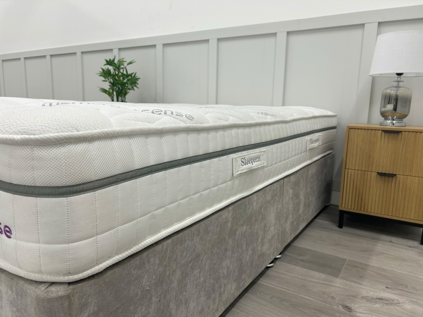 Sleepeezee Memory Sense Ortho Mattress 4fT 6 Double RRP £1299