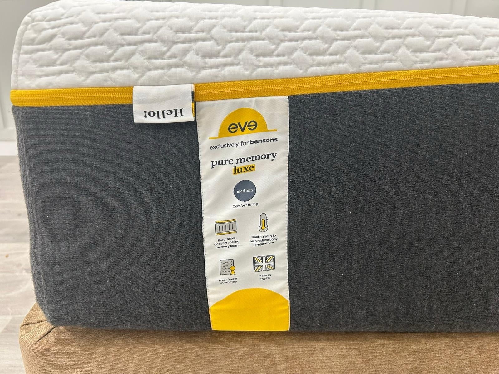 Eve pure memory luxe mattress 5FT Kingsize Medium RRP £1399