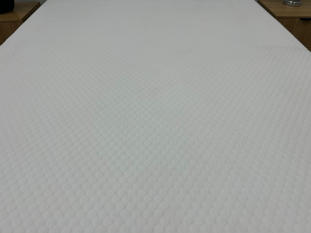 Dusk 2000 Pocket Hybrid 4ft 6 Double Mattress RRP £699