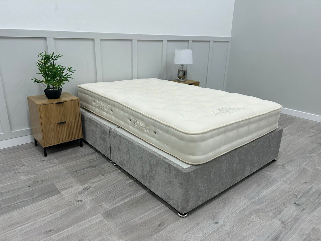 Hypnos Luxurious Earth 02 Mattress Small Double 4FT RRP £2299 Medium