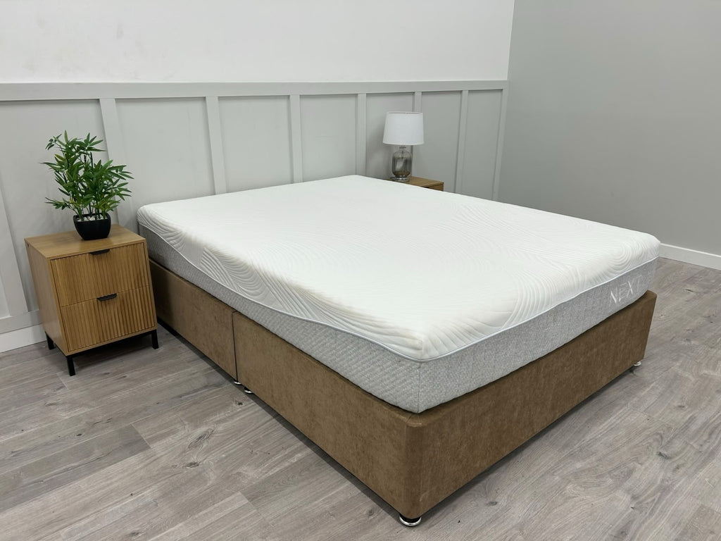 Next Marshmallow 1400 Pocket Sprung Medium Memory Hybrid 5FT Kingsize Mattress