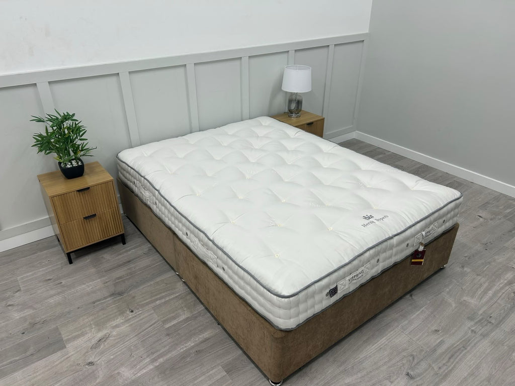 Vispring Herald Superb Mattress  5FT Kingsize Medium Spring RRP £4910