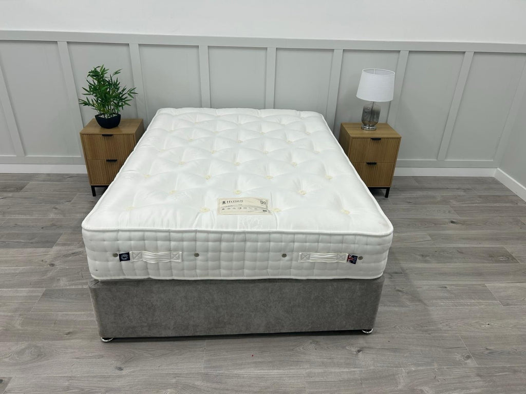 Hypnos Bespoke Emerald Mattress 4FT 6 Double with Detachable Topper RRP £4799