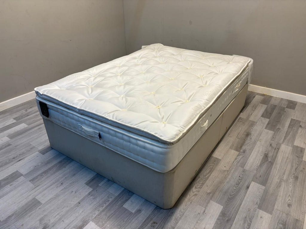 Staples and Co Artisan Decadence Mattress, 4ft 6 Double - RRP £1399 - Home Furniture Interiors