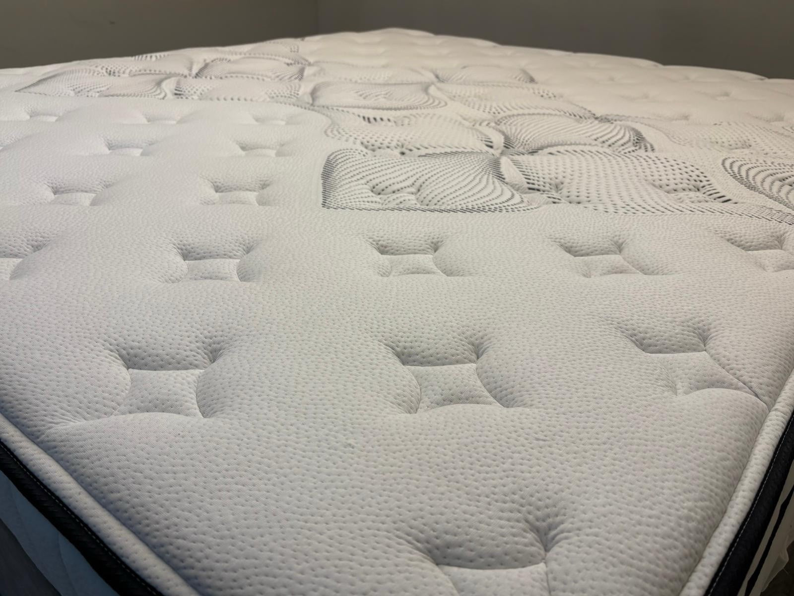 IGEL 3500i Nanotech 6FT SuperKing Plushtop Mattress RRP £2,099 Firm A - Home Furniture Interiors