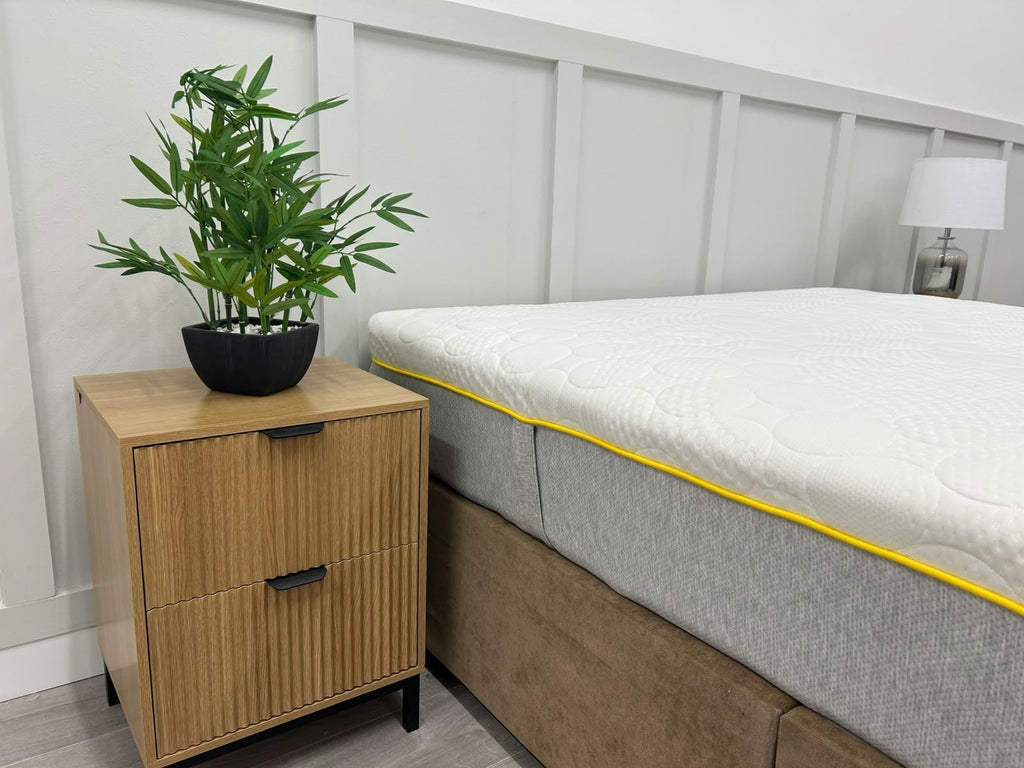Eve Hybrid Uno Medium Mattress 5FT Kingsize Medium RRP £1199