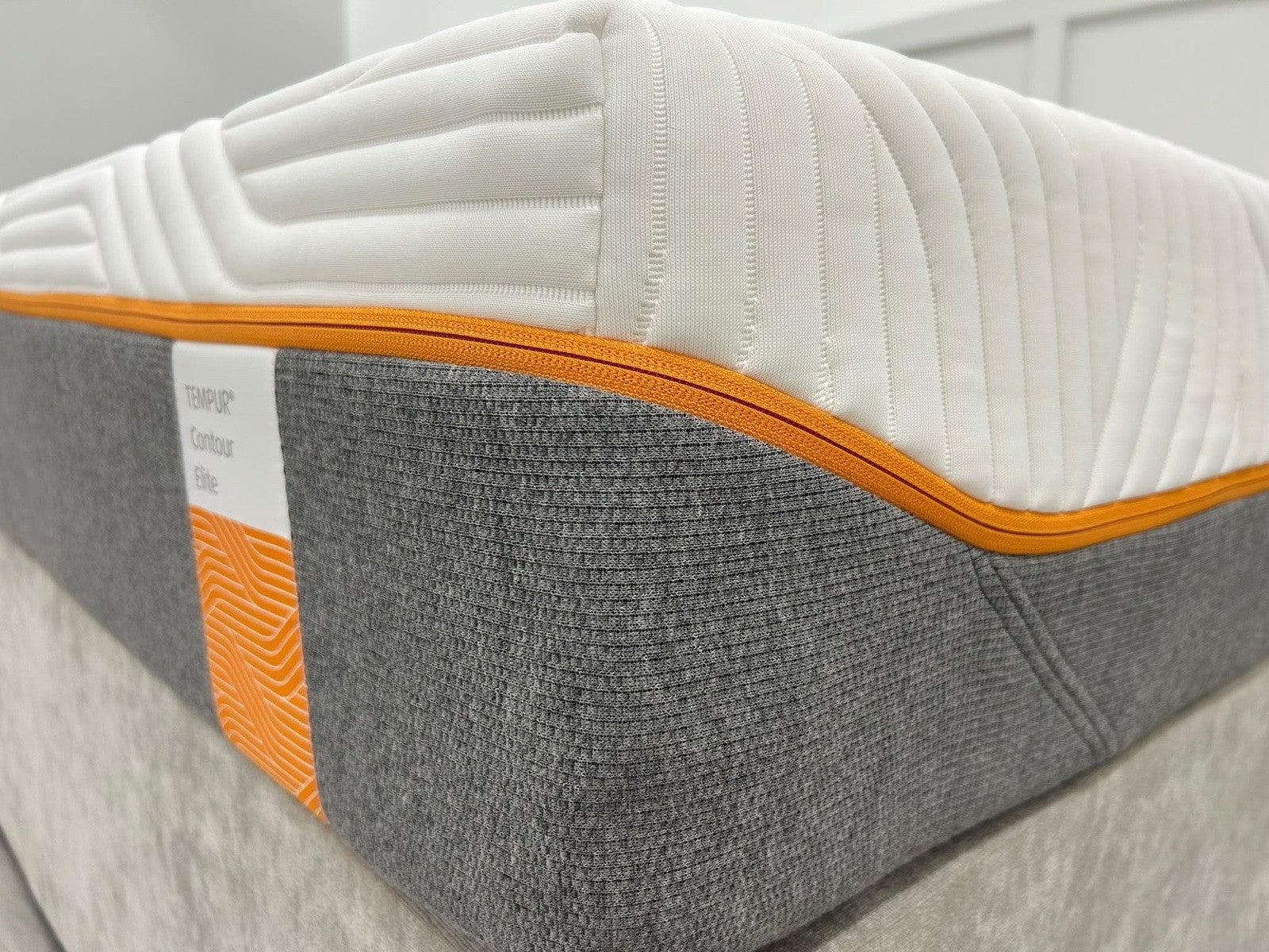 Tempur Original Elite 5FT Kingsize Mattress - RRP £2299 -