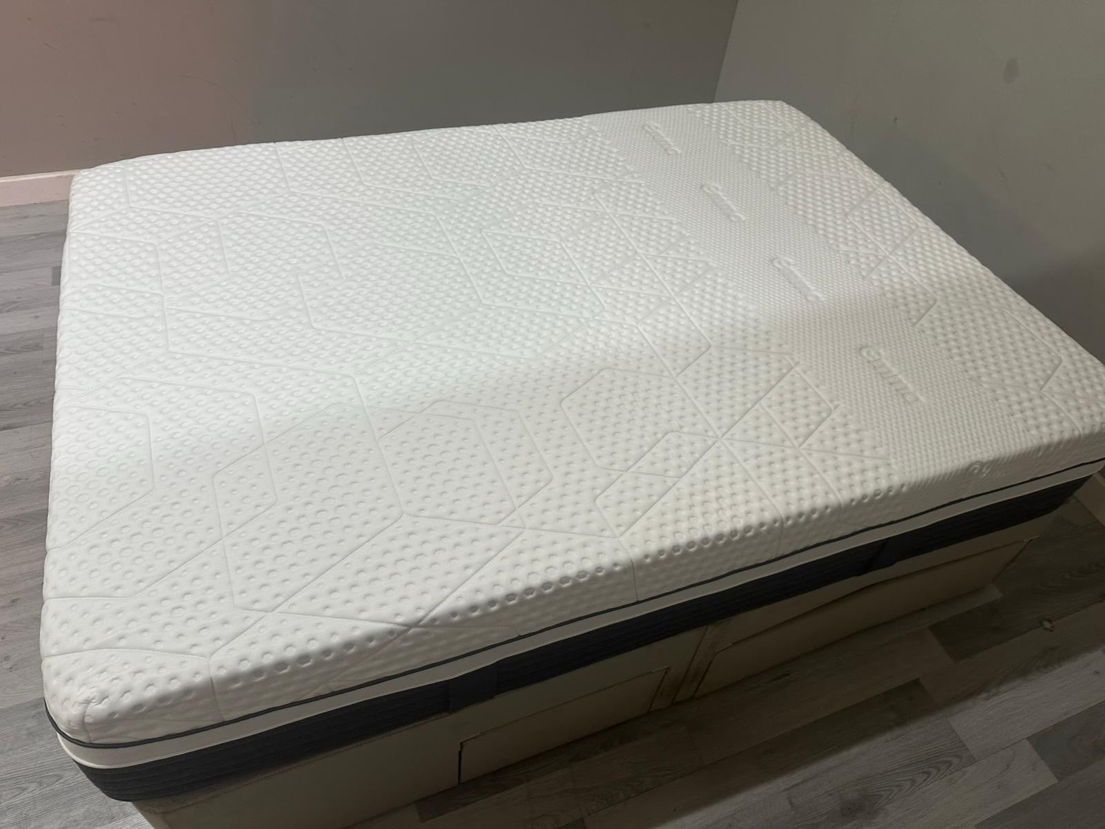 Emma Mattress Helix Hybrid Deluxe 6FT Superking  RRP £1799 -A - Home Furniture Interiors