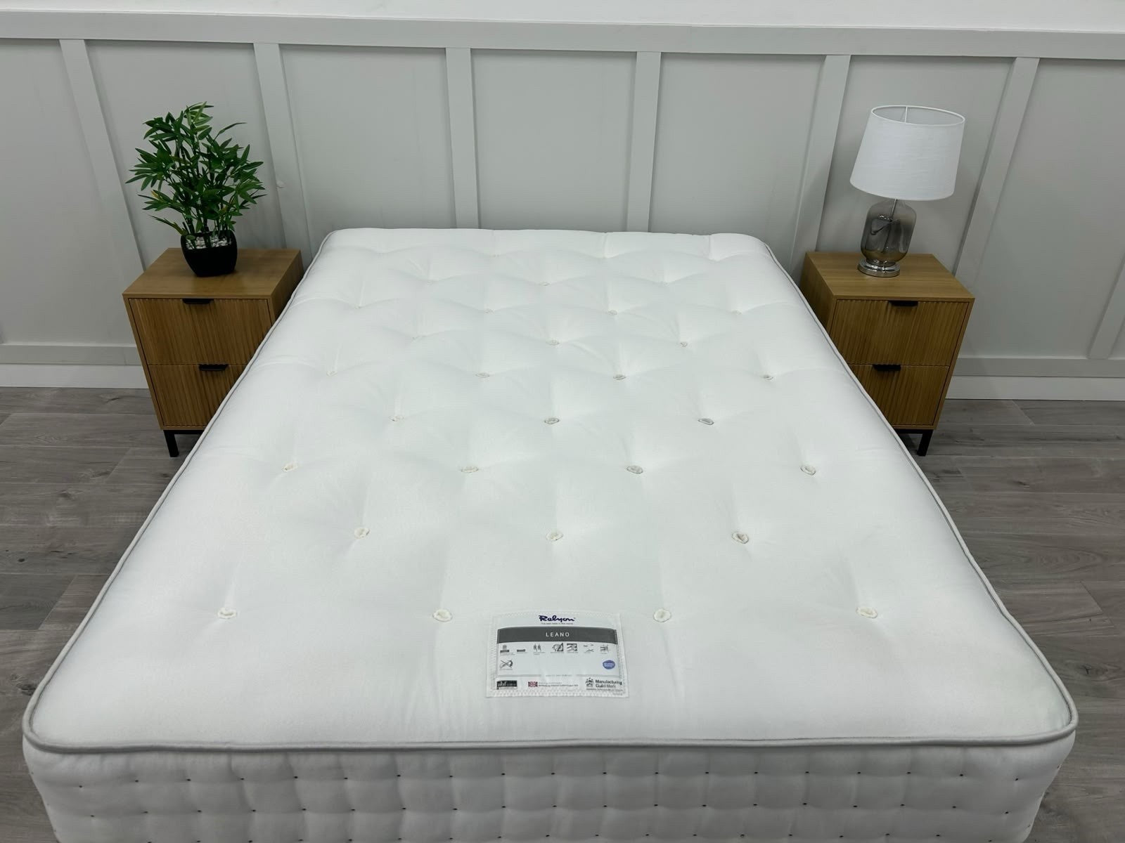 Relyon Leano 1000 Pocket Mattress 4FT 6 Double Mattress RRP £609 Firm