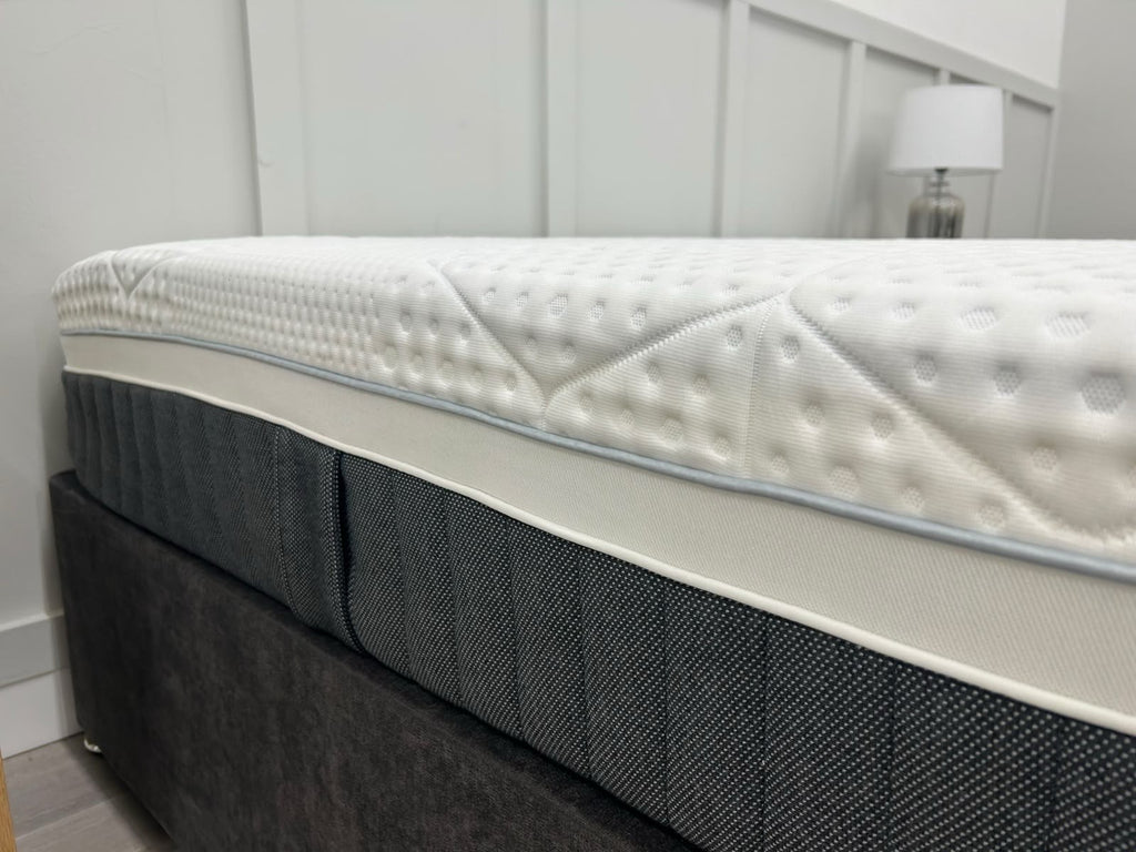 Emma Helix Deluxe Hybrid 6FT Superking Mattress RRP £1699 Medium - Home Furniture Interiors
