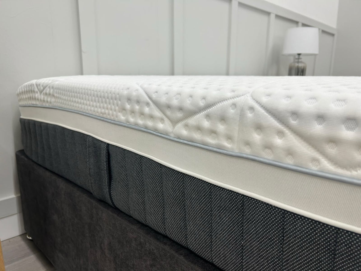 Emma Helix Deluxe Hybrid 6FT Superking Mattress RRP £1699 Medium - Home Furniture Interiors