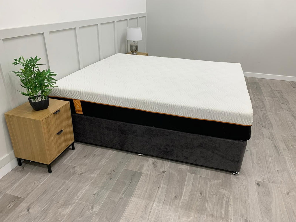 Dormeo Octaspring TRIBRID Latex Hybrid Mattress Super King 180cm X200cm  £2579A