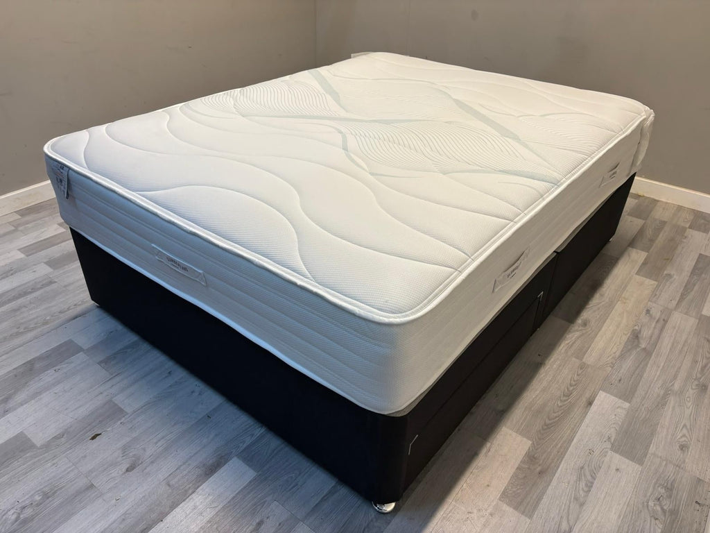 Slumberland Air 6 Memory 5ft Kingsize Mattress, Medium - RRP £1049 - Home Furniture Interiors