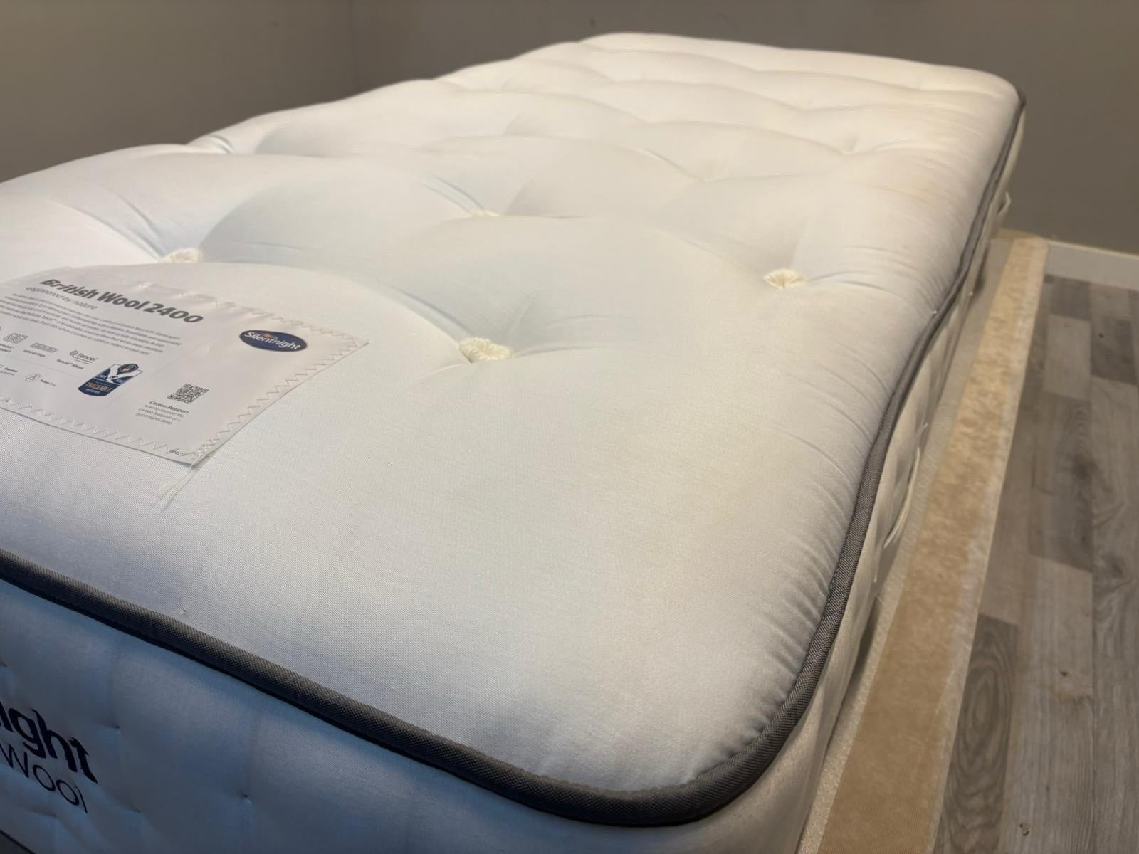 SilentnightBritish Wool 2400 Mattress 3FT Single Mattress 90cm 190cm RRP £899