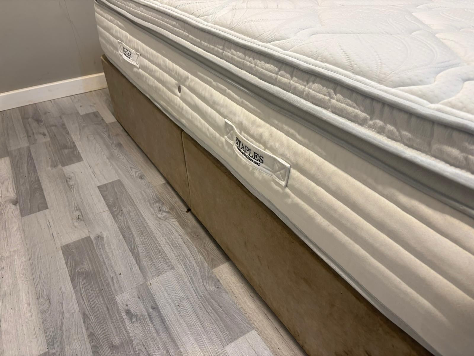 Staples and Co Revitalise Eco Latex Pocket 3800 Mattress 6FT Superking RRP £1899 - Home Furniture Interiors