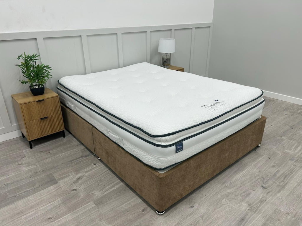 Silentnight Ultra Gel Miracoil Pillowtop 5FT Kingsize Mattress RRP £899
