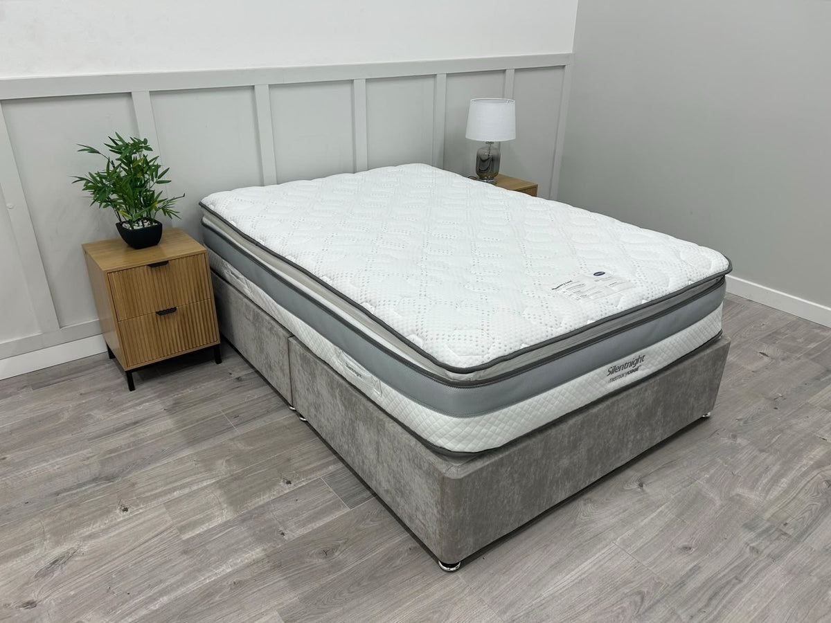 Silentnight Memory Cool 2000 Boxtop Mattress 4FT 6 Double