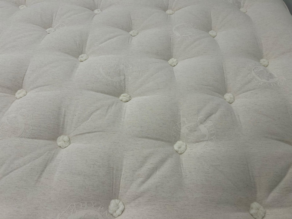 Hypnos Bespoke Crystal Mattress 5FT Kingsize - Firmer RRP £3199