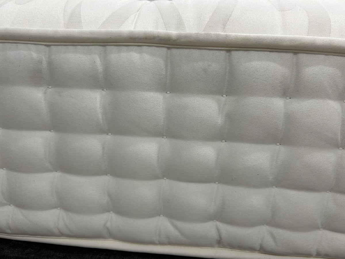Staples and Co Artisan Pure Utopia Mattress 6FT Superking RRP £2799 Firm