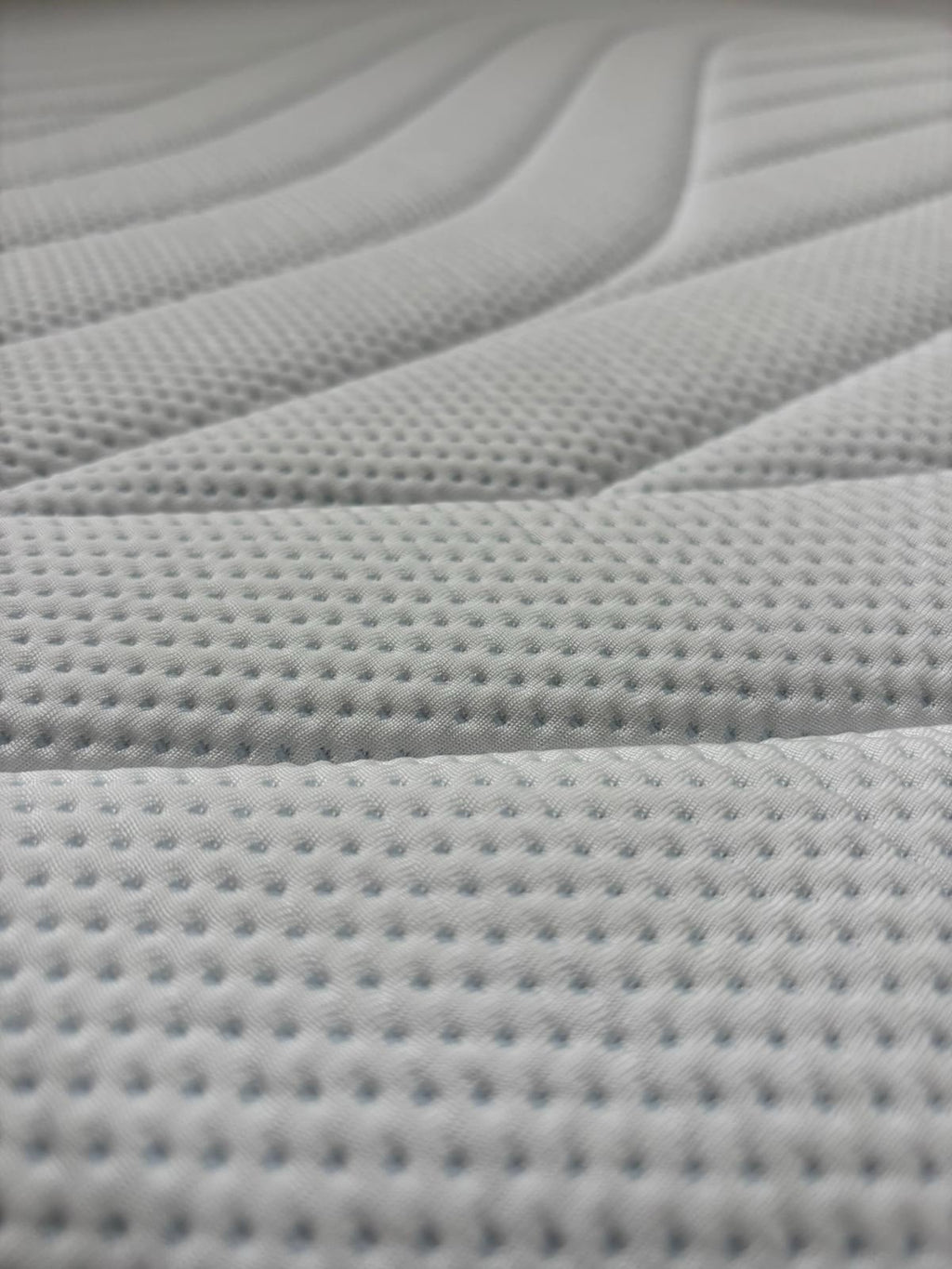 TEMPUR Pro Plus Firm 5FT Kingsize Mattress - RRP £2495 A - Home Furniture Interiors