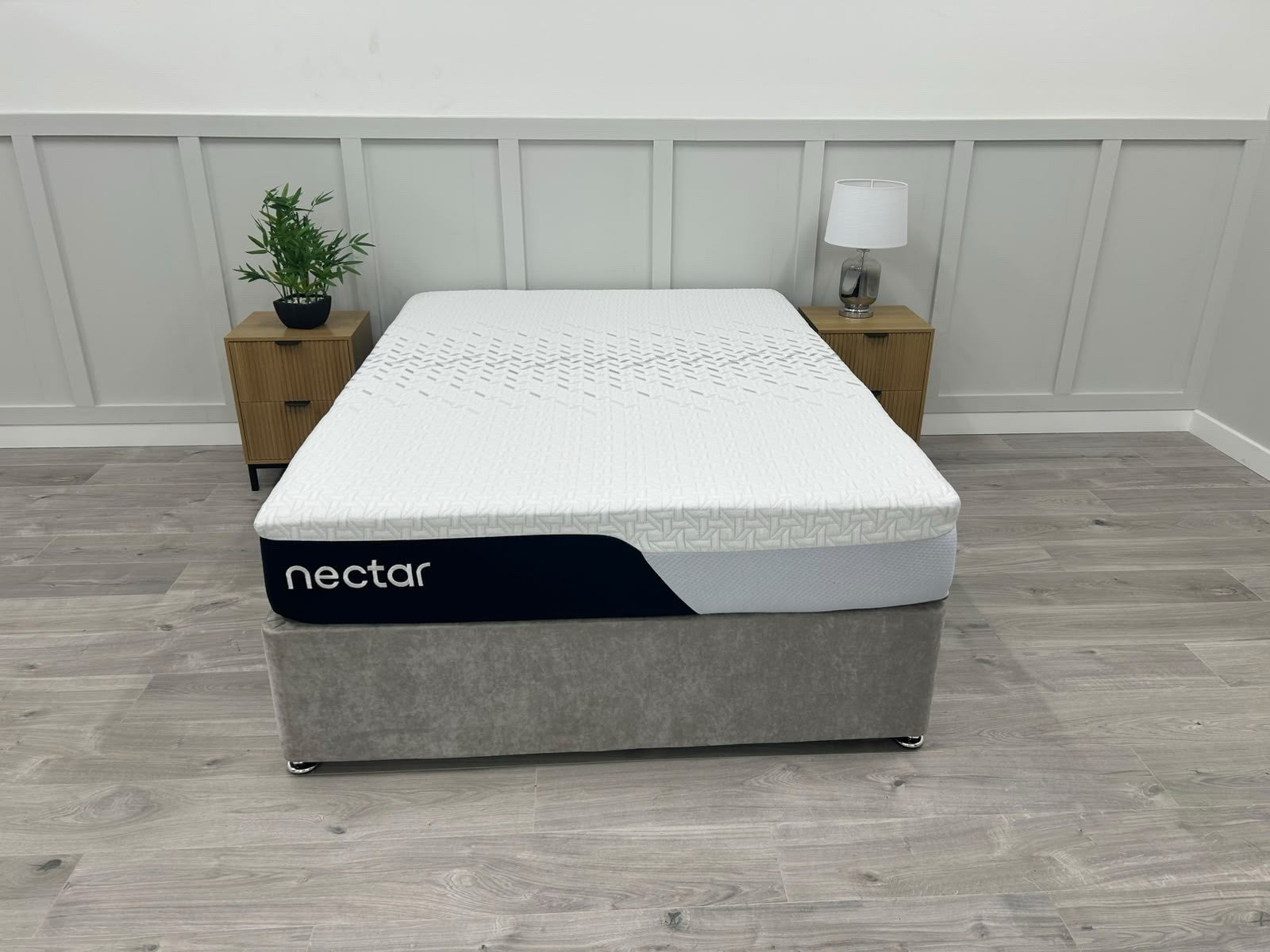 Nectar Premier Memory Foam Mattress Medium /  4FT 6 Double Firm RRP £749