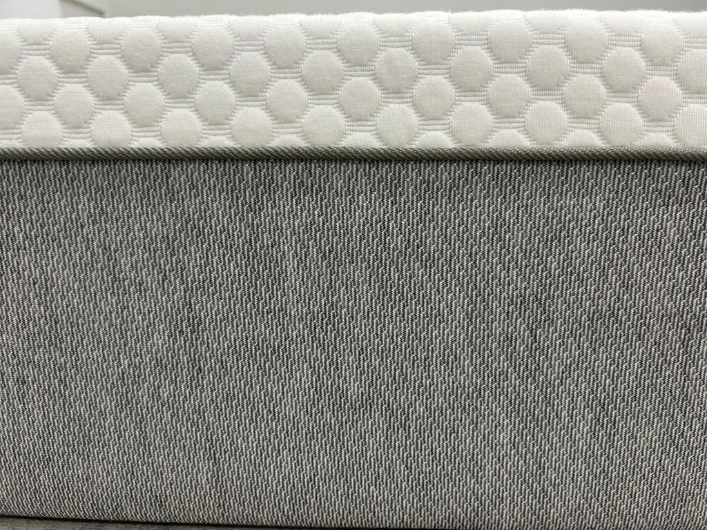 Dusk 2000 Pocket Hybrid 4ft 6 Double Mattress RRP £699