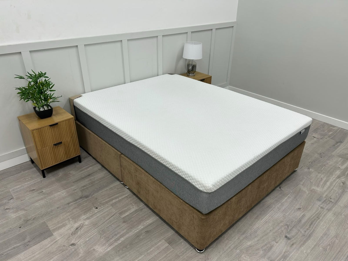 Dusk 2000 Pocket Hybrid 5FT Kingsize Mattress RRP £699