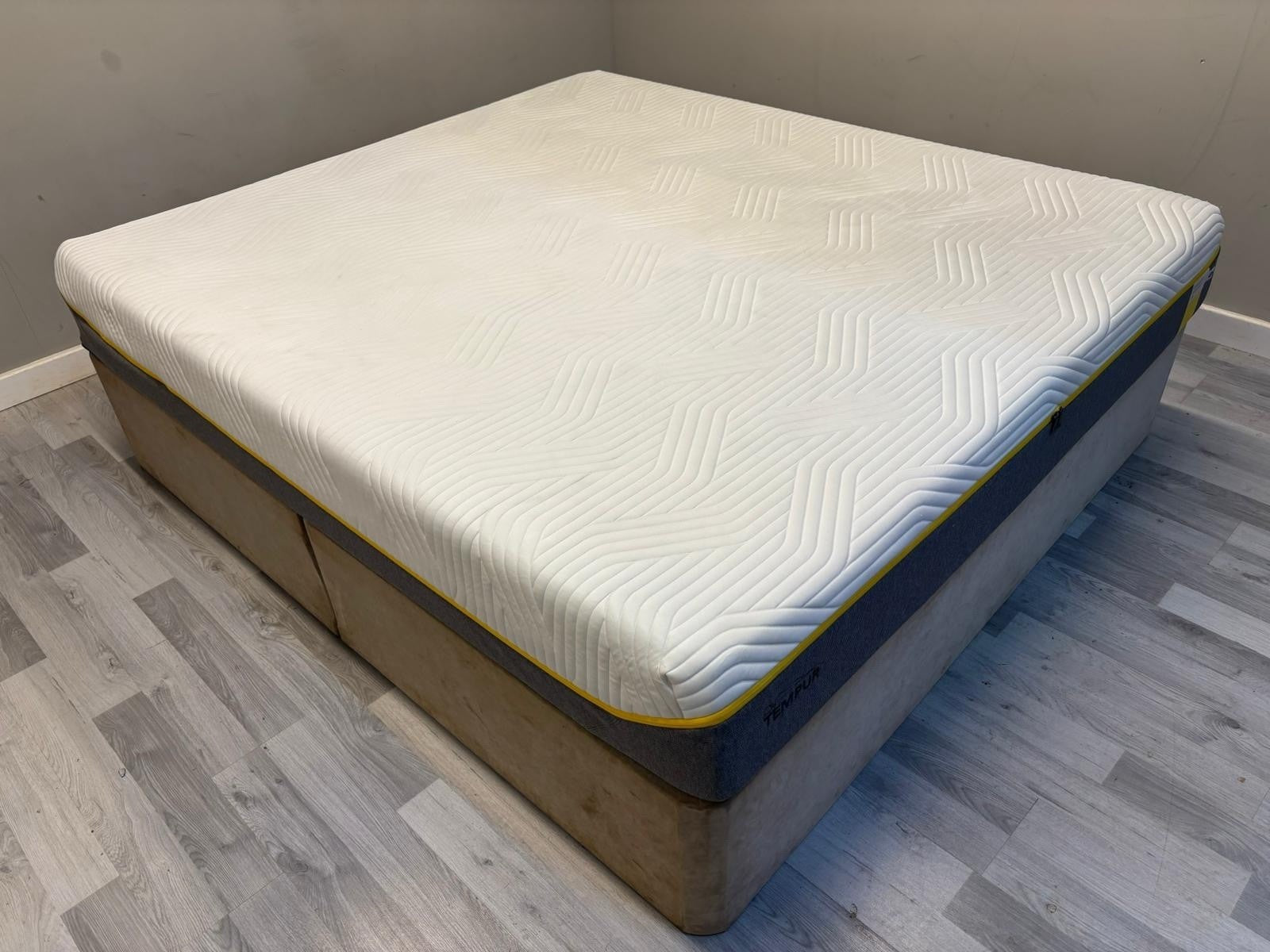 Tempur Sensation Elite 6FT Superking Mattress - Firm 180cm X 200cm RRP £2499 - Home Furniture Interiors
