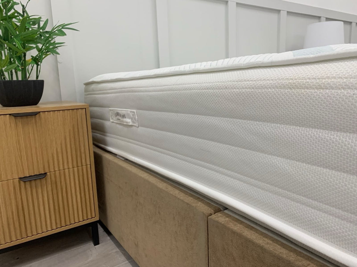 Slumberland Air 6 Superking 6FT Mattress Medium RRP £1299