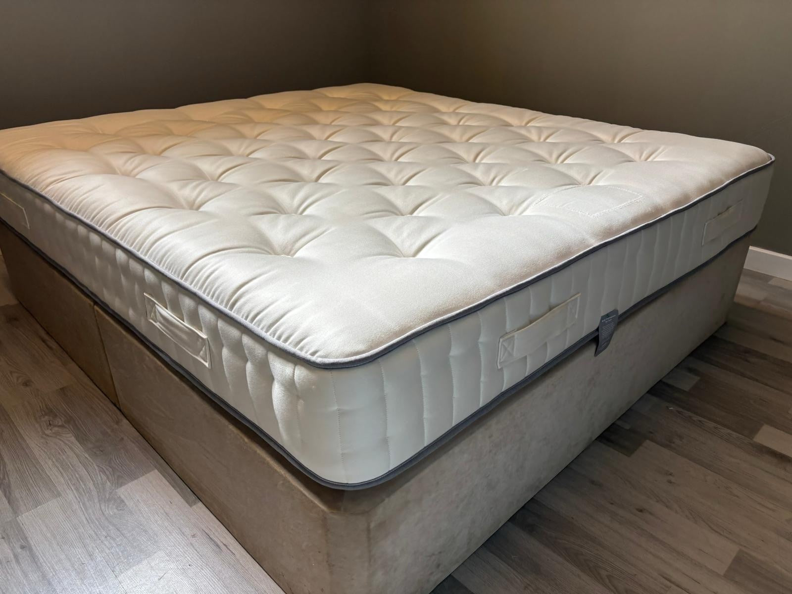 Harrison Spinks Yorkshire 5750 Ortho 6FT Superking Mattress RRP £1699 - Home Furniture Interiors