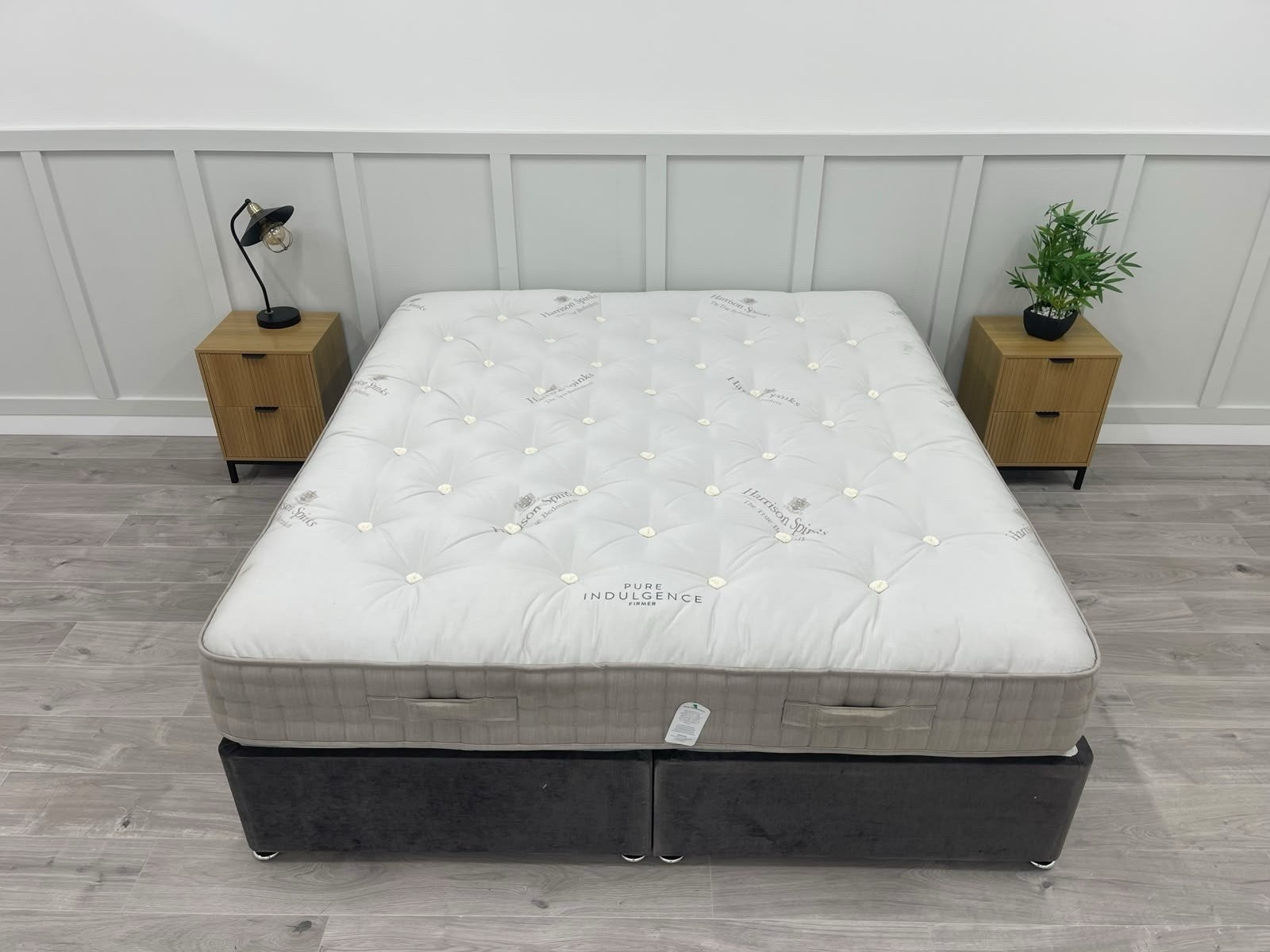 Harrison Spinks Pure Indulgence Mattress 6FT Superking Firmer RRP £6599