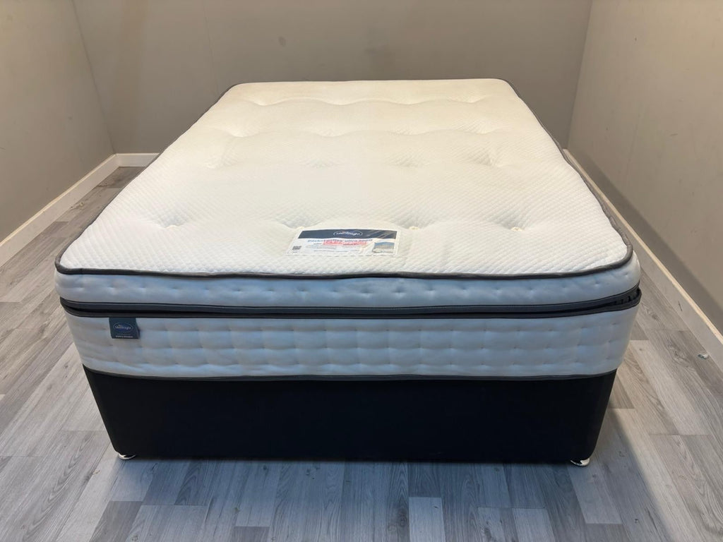 Silentnight Geltex Ultra 3000 Pocket BoxTop 5FT Kingsize RRP £1499 - Home Furniture Interiors