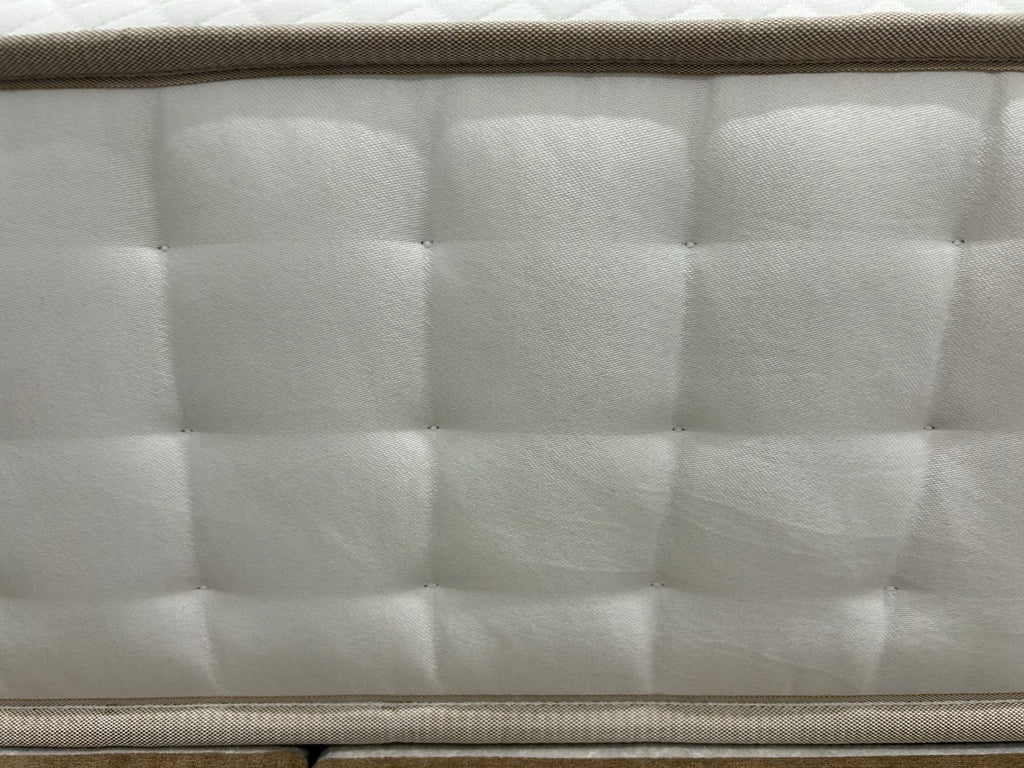 John Lewis Ortho  2000 Pocket Spring Mattress, Medium/Firm 5FT Kingsize