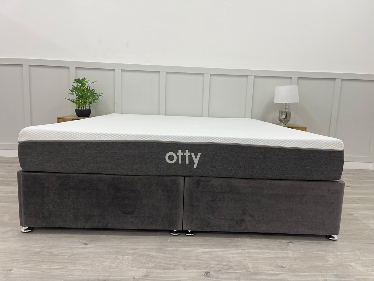 OTTY Hybrid Mattress 6FT Superking RRP £749 23cm Deep Medium / Firm