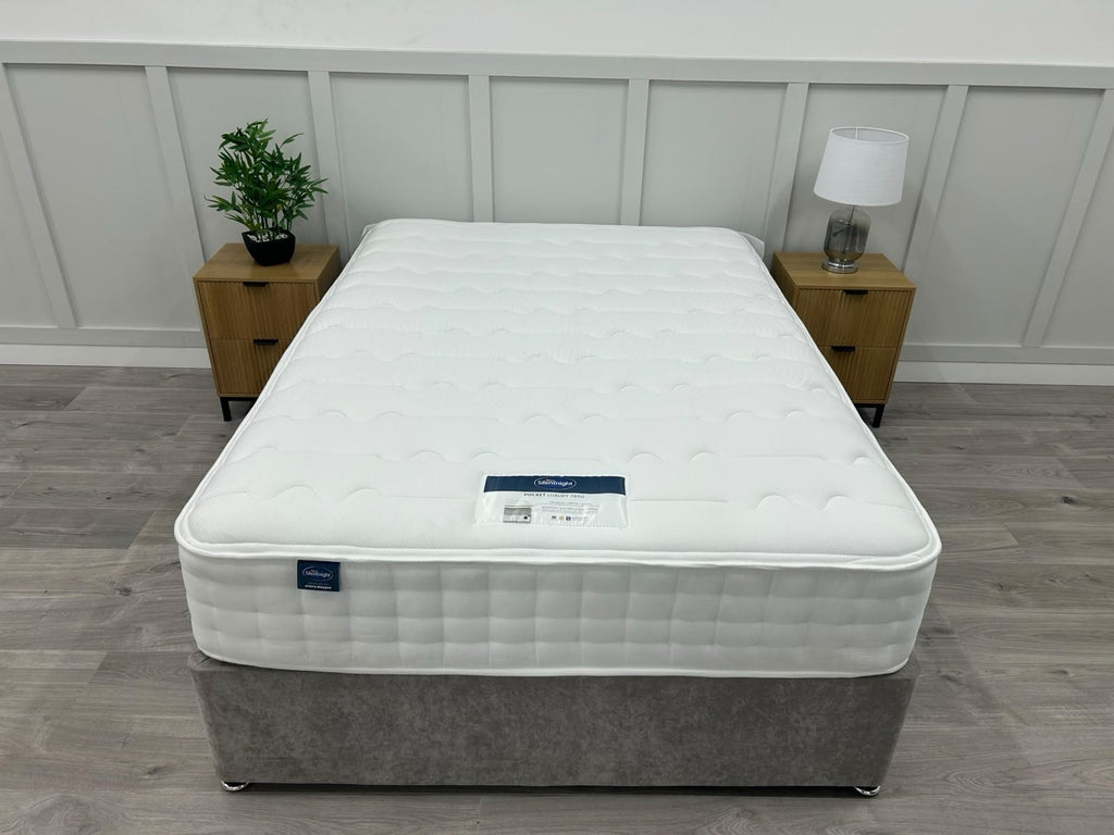 Silentnight 2800 Pocket Luxury 4FT 6 Double Mattress RRP £899 Medium