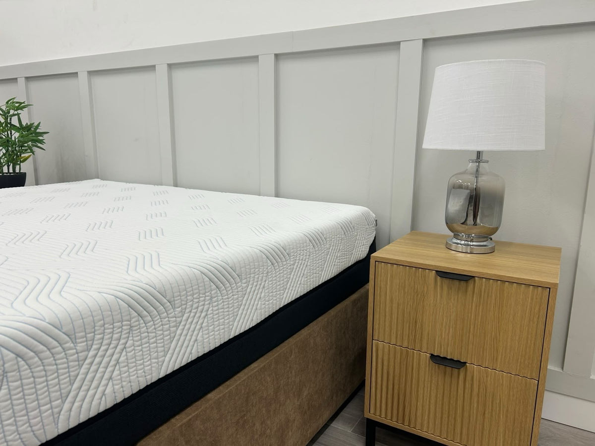 TEMPUR Pro Plus Medium Firm 5FT Kingsize Mattress - RRP £2295