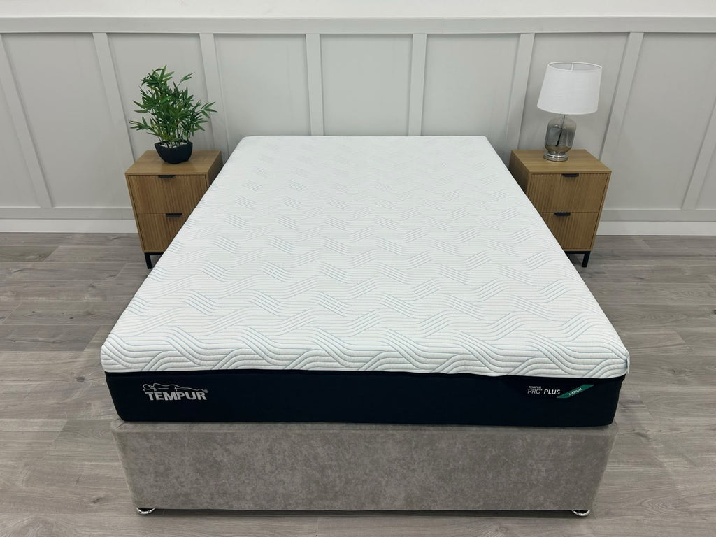 TEMPUR Pro Plus SmartCool Medium 4FT 6 Double Mattress RRP £2499 A