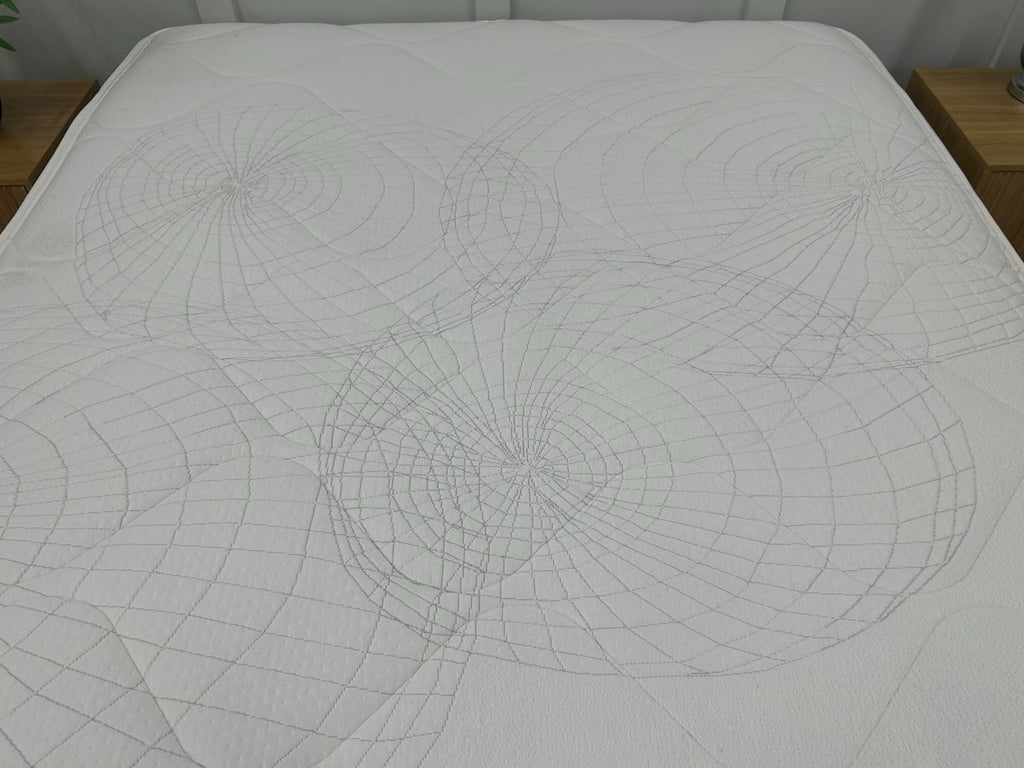 Slumberland Natural Wool Premium 4FT 6 Double Mattress RRP £1199 Medium