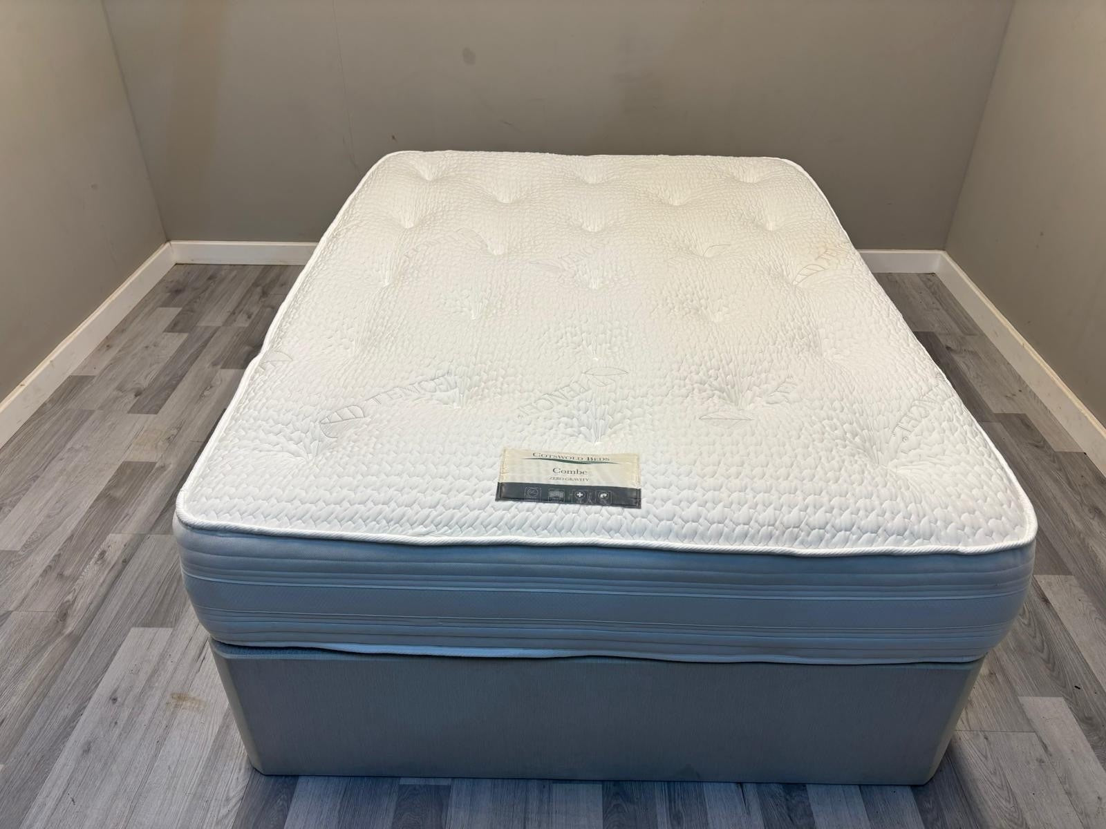 Cotsworld Combe Zero Gravity 4ft 6 Double Mattress 1000 Pocket RRP £799