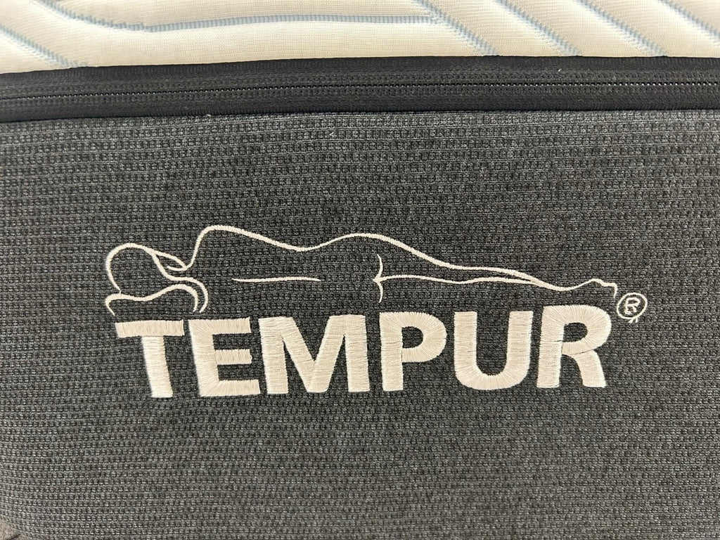 TEMPUR Pro Luxe Firm 5FT Kingsize Mattress - RRP £2895