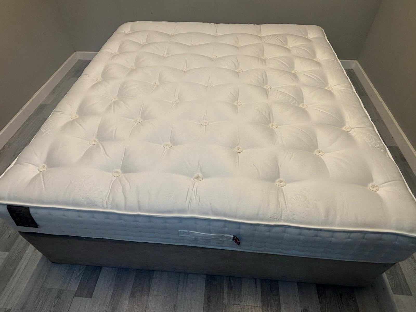 Staples and Co Artisan Utopia Firm Mattress 6ft Superking - RRP £2299 A